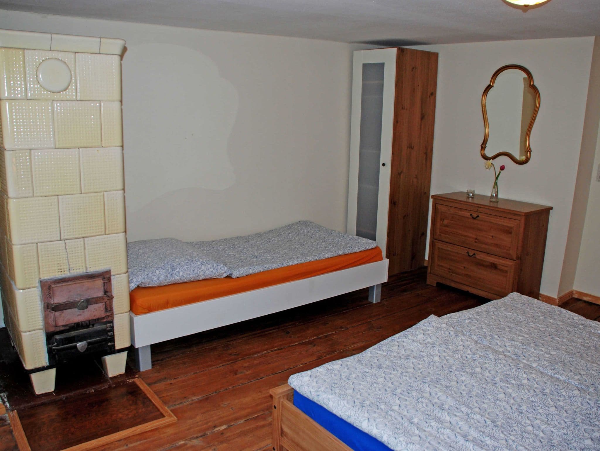 05 Ferienwohnung Ralswiek mit Kamin - Ferienwohnungen im Gutshaus Gnies detail 3