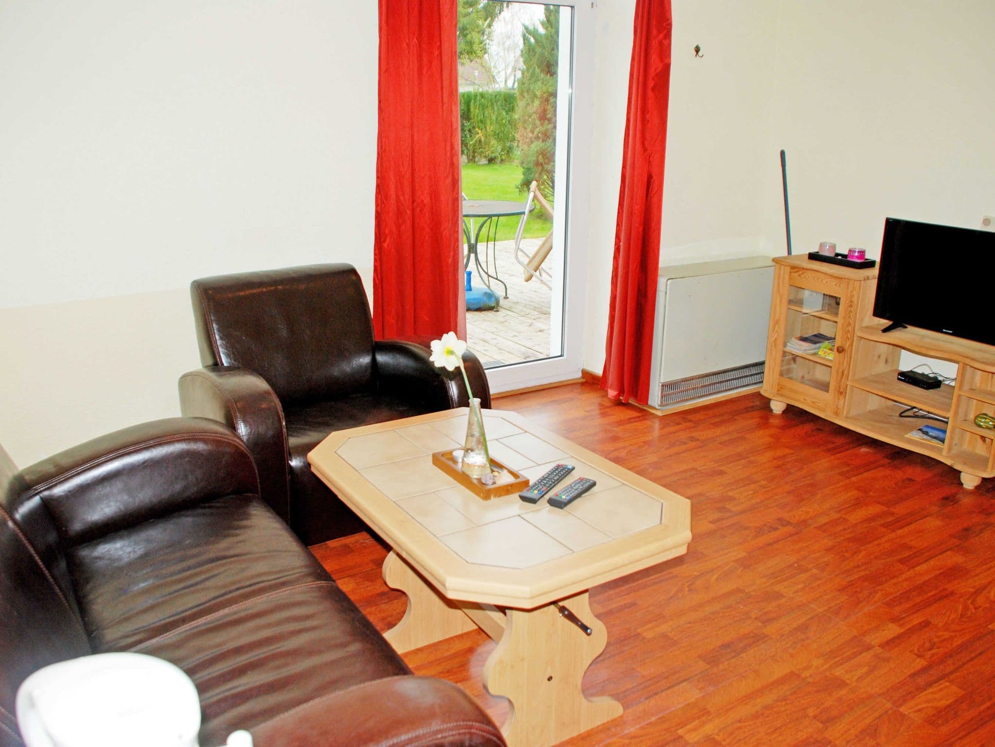 02 Ferienwohnung Wittow - Ferienwohnungen im Gutshaus Gnies detail 3