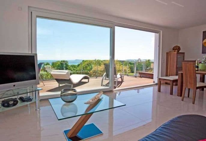 Penthaus 6 - Villa Ostseeblick 5* mit Meer- und Boddenblick detail 1