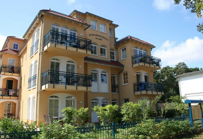 Kurparkresidenz Baabe Whg. 14 - Meerseite mit Blick Kurpark - Fewo Kurparkresidenz Isabella Whg. 14 mit Balkon