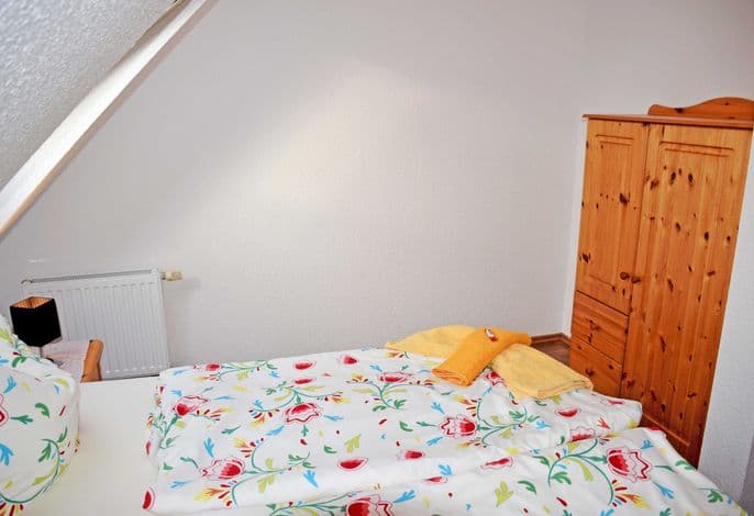 Ferienwohnung Rügen mit Seeblick - Ferienwohnungen in Gager auf Rügen detail 1