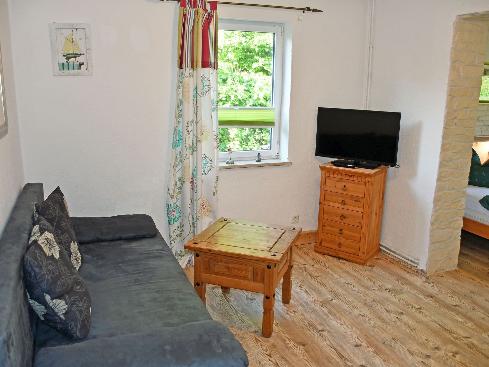03 Doppelzimmer mit Aufbettung - Pension im Seebad Breege detail 2