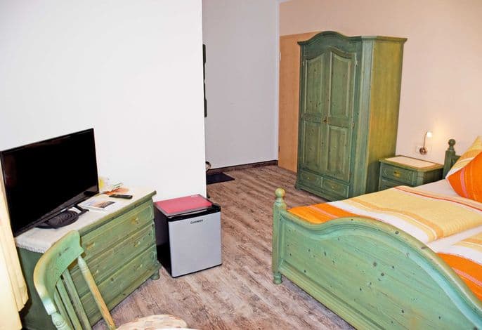 04 Doppelzimmer inkl. Frühstück - Pension mit Frühstück im Ostseebad Sellin detail 4