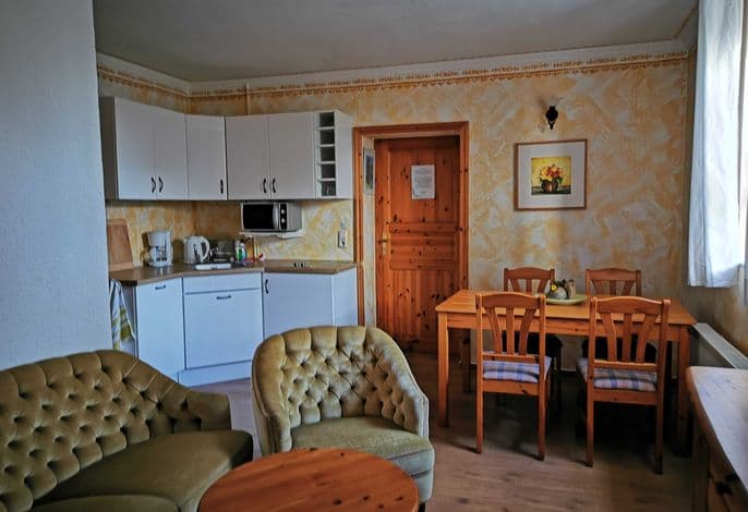 03 Fewo 2 Erw. 2 K. - Familienfreundlicher Landurlaub im Gutshaus detail 2