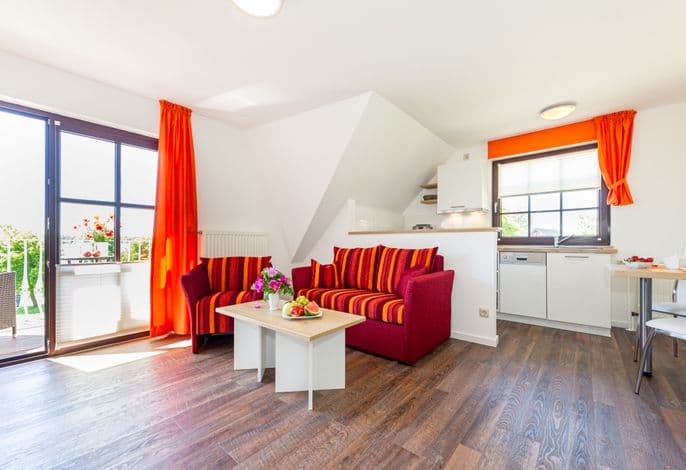 Appartement Lee mit Seeblick und Balkon (R) - Selliner Ferienwohnungen mit Seeblick detail 1