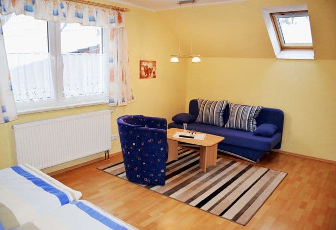 ***Ferienwohnung Lee mit Balkon*** / Fam. Dinda - schöne Ferienwohnungen in Baabe auf Rügen detail 1