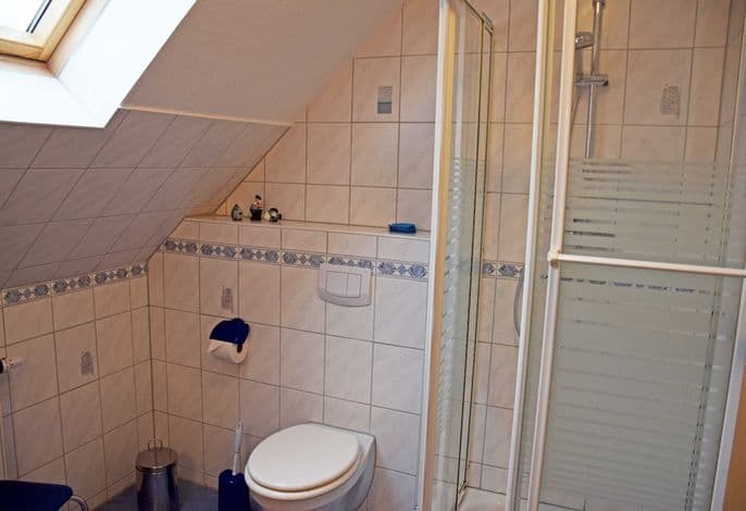 ***Ferienwohnung Luv mit Balkon*** / Fam. Dinda - schöne Ferienwohnungen in Baabe auf Rügen detail 4
