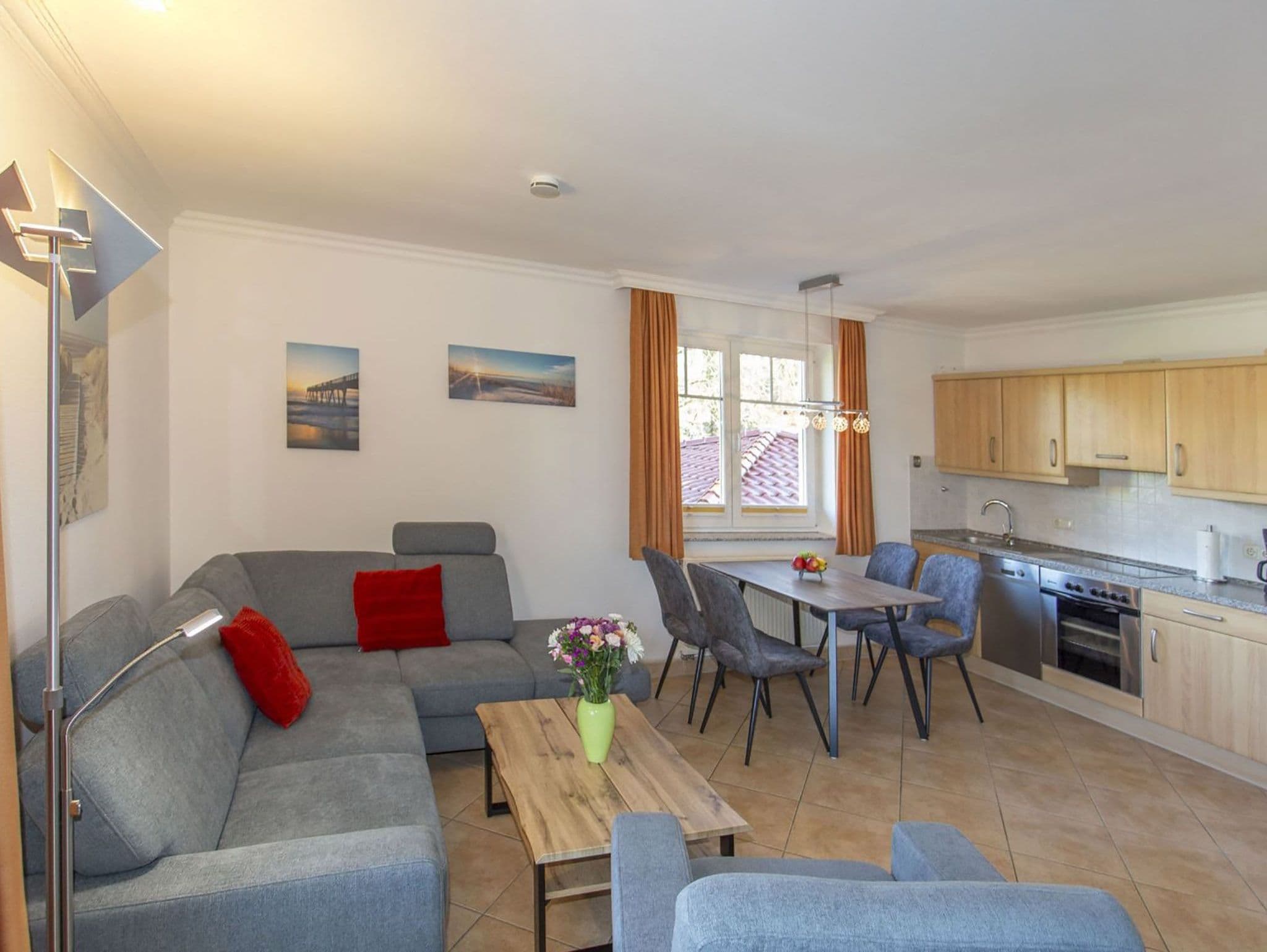 Fewo 4 - Ferienhaus zum Südstrand / 250 m zum Strand / 2 Schlafzimmer detail 3