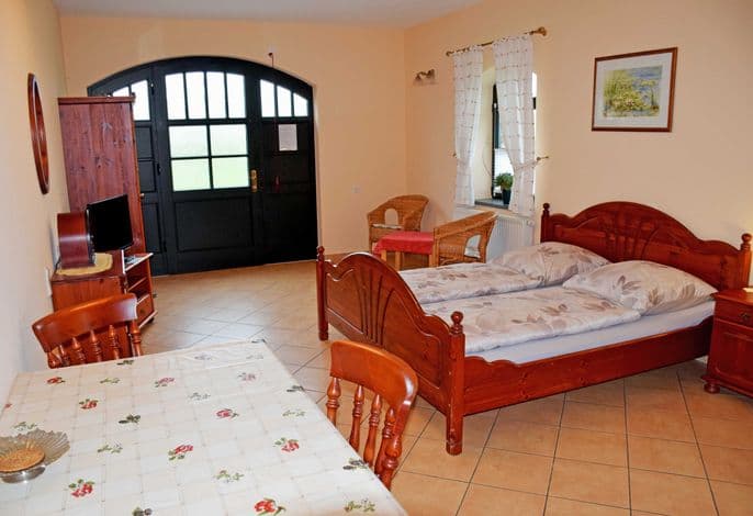 01 Ferienwohnung - Ferienhof auf Rügen detail 2