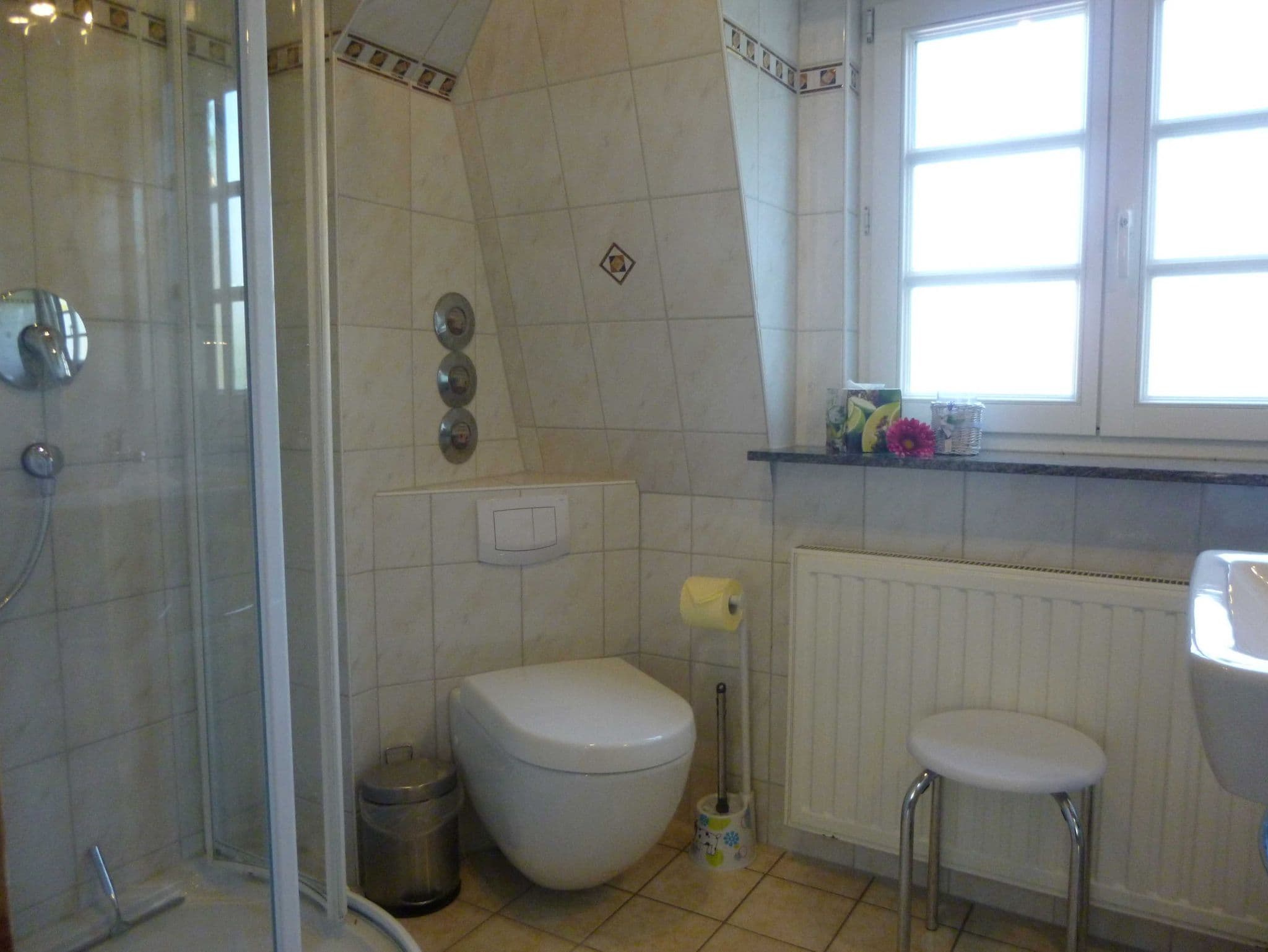 Ferienwohnung Gesindezimmer - Herrenhaus Poppelvitz detail 4