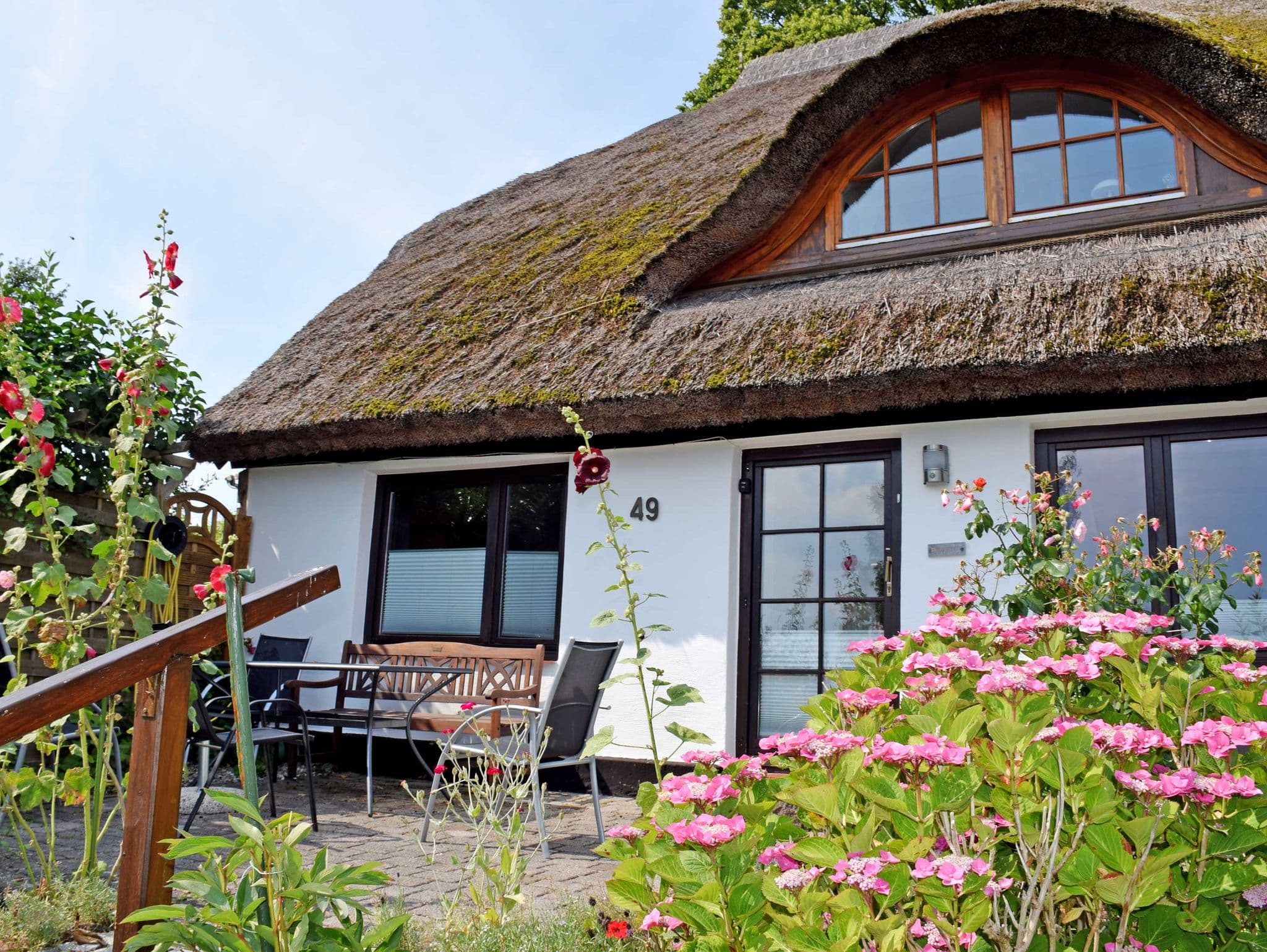 Ferienhaus mit Reetdach und ruhiger Lage detail 4
