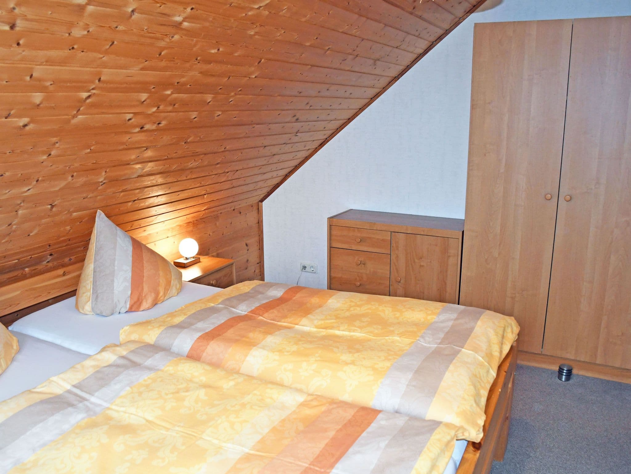 02 Jasmunder Ferienwohnung mit Terrasse - Jasmunder Ferienwohnung mit Terrasse detail 4