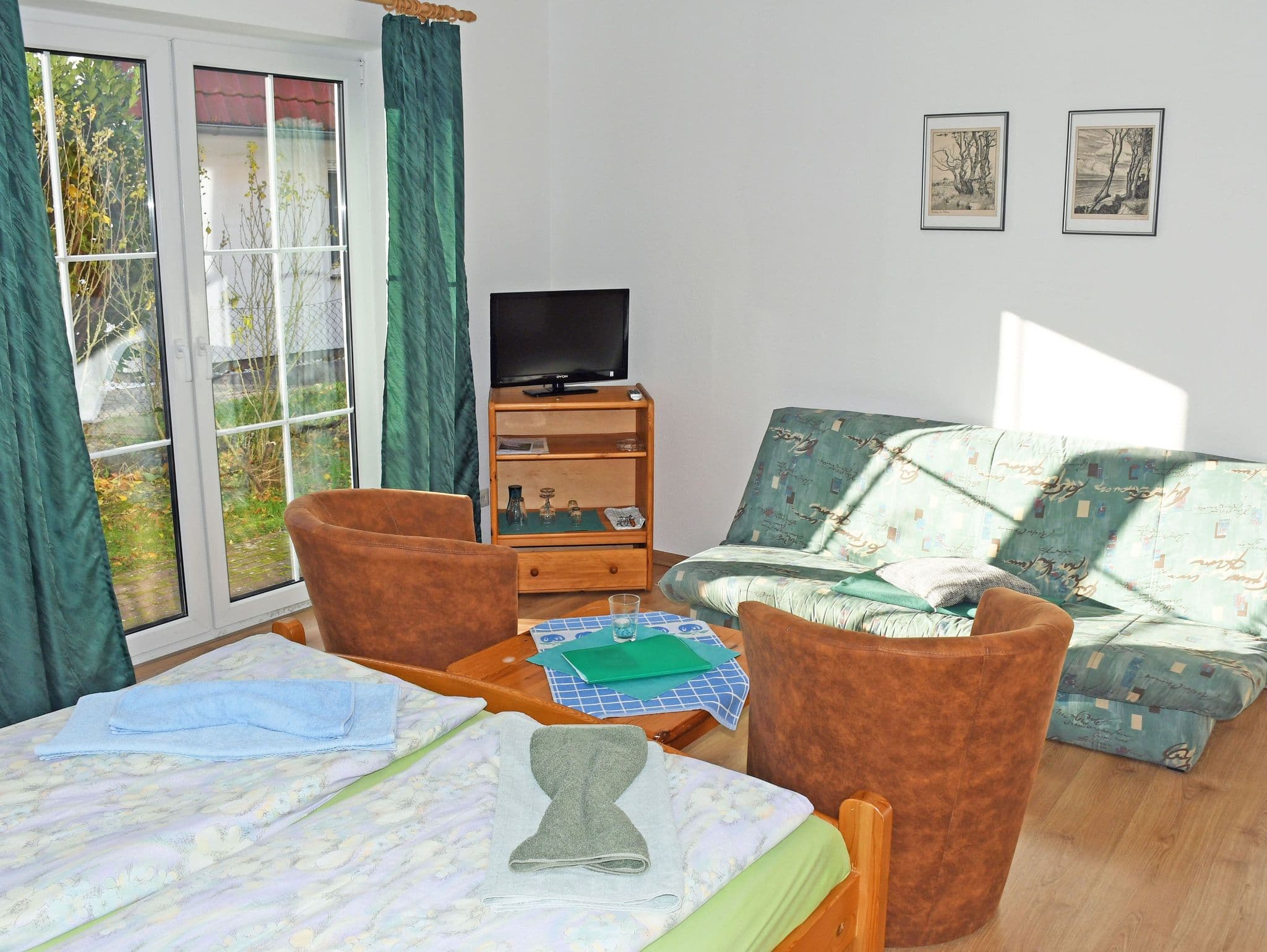 04 Doppelzimmer mit Terrasse - DEB 006 Pension Seeperle detail 1