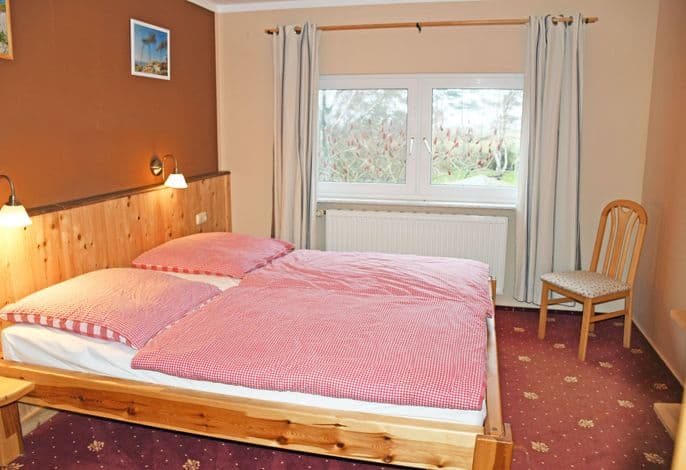 07 Ferienappartement mit Balkon