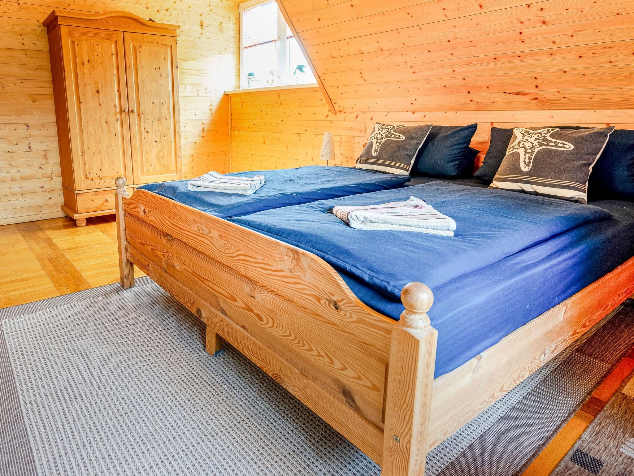 Ferienwohnung Reetdach - Ferienwohnungen und Zimmer in Göhren detail 2