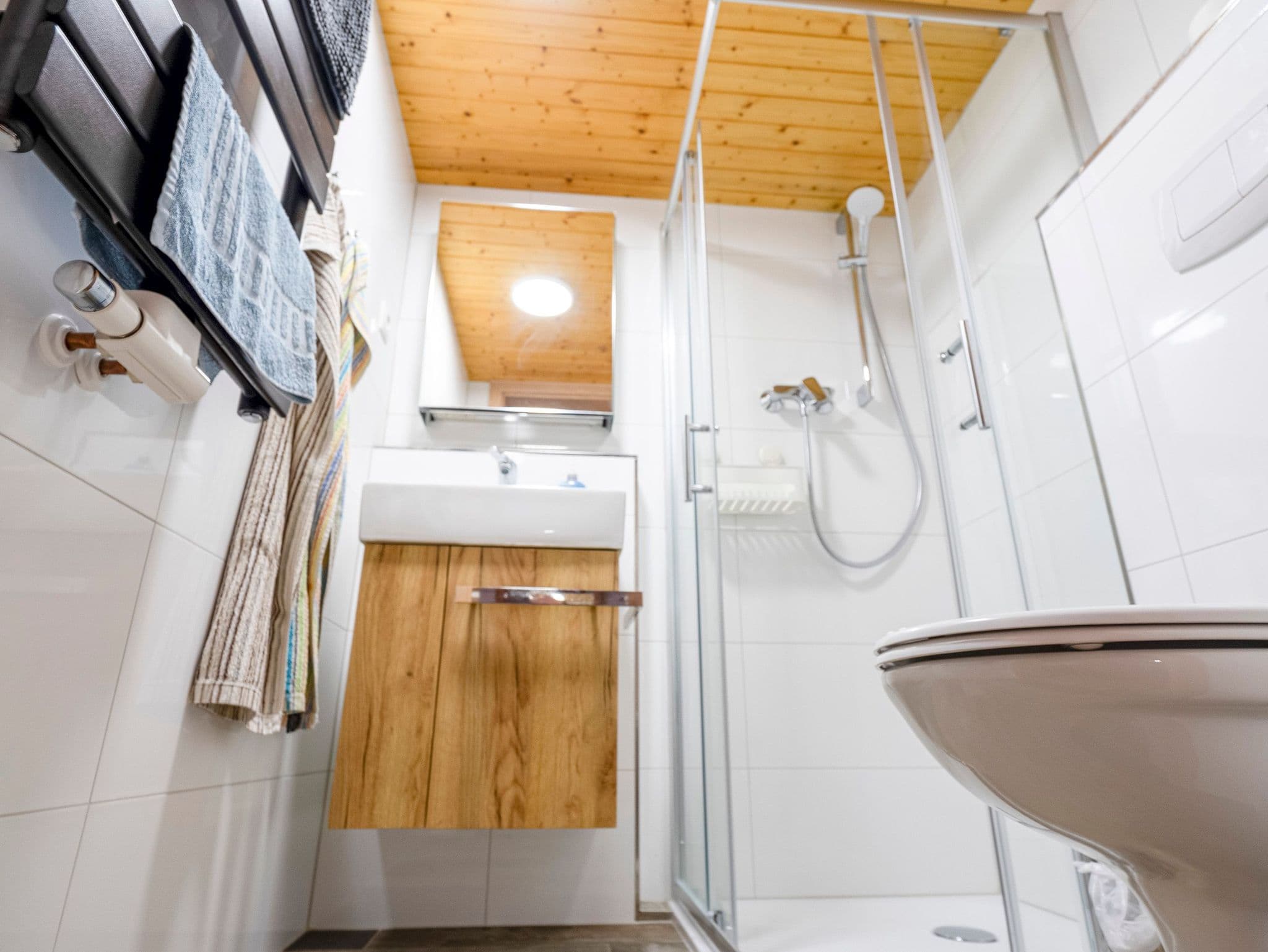 Ferienzimmer Lachmöwe - Ferienwohnungen und Zimmer in Göhren detail 4