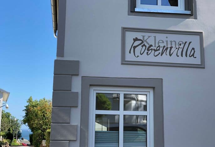 NEU: Wellness FH Kleine Rosenvilla - 150m zur Ostsee - Wellness Ferienhaus in der Sassnitzer Altstadt detail 2