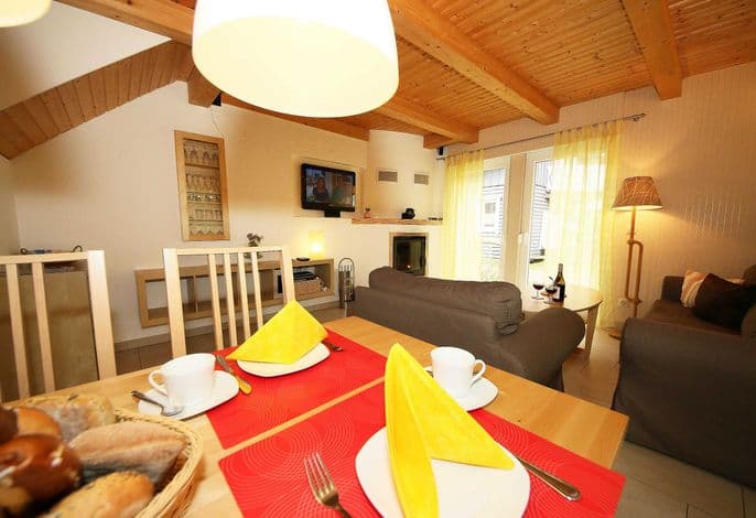 Doppelhaus Nr. 54f mit Terrasse & Balkon - W: Strandhäuser im Dünenweg 54 a - h mit Terrasse/Balkon detail 3