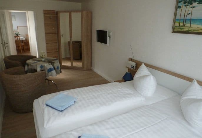 Koehler Ferienwohnung 3 - Ferienwohnungen im Ostseebad Sellin detail 2