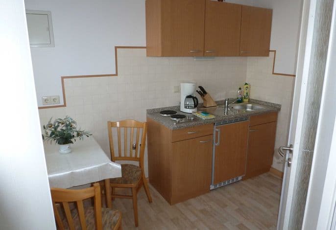 Koehler Ferienwohnung 3 - Ferienwohnungen im Ostseebad Sellin detail 3
