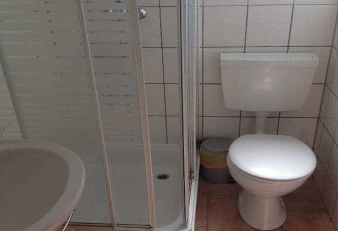 Wohnung 02 - Ferienwohnungen Altenkirchen detail 3