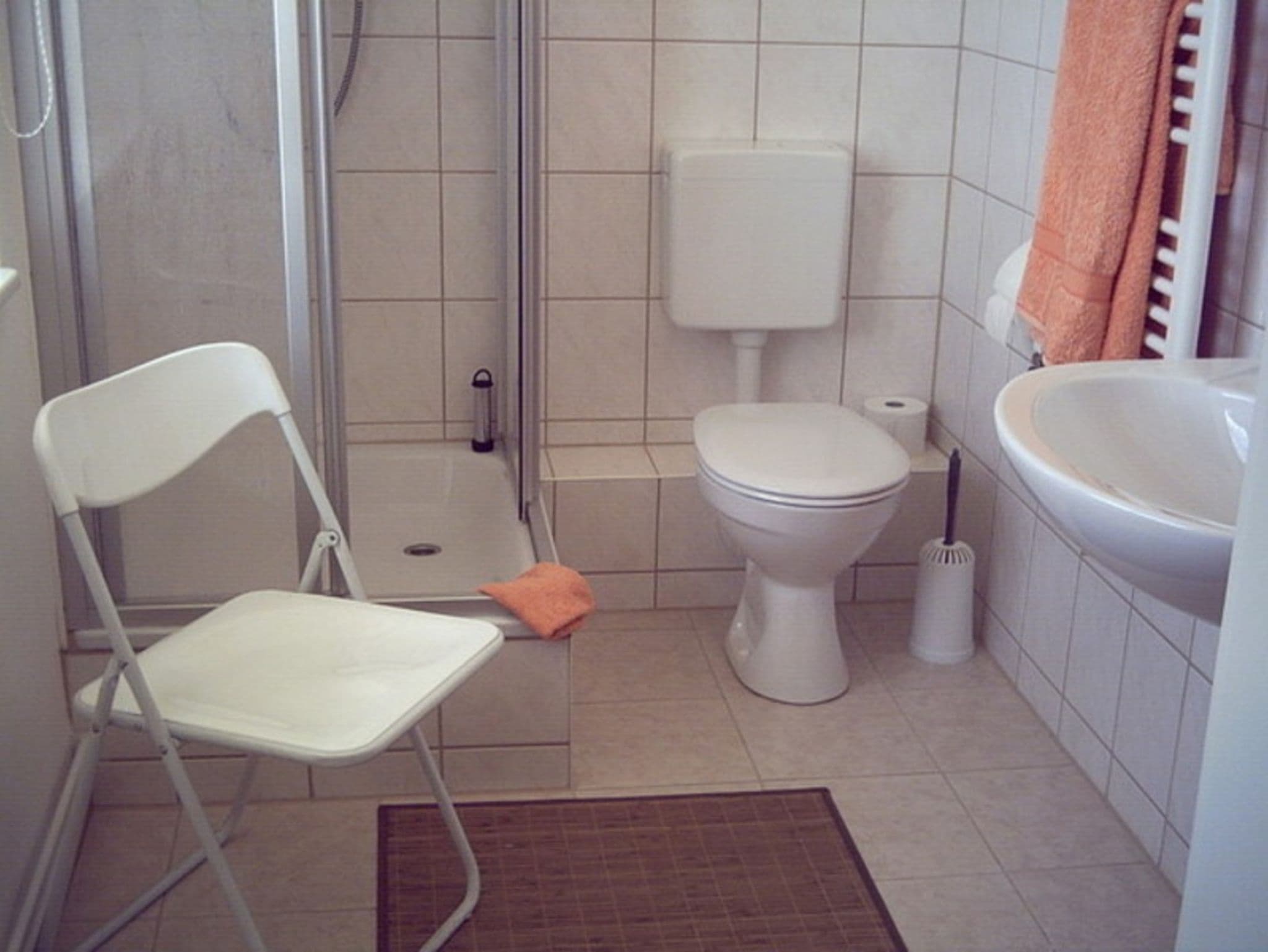 02 Doppelzimmer Kat. II - Clubhouse Golf-Centrum Schloss Karnitz detail 3