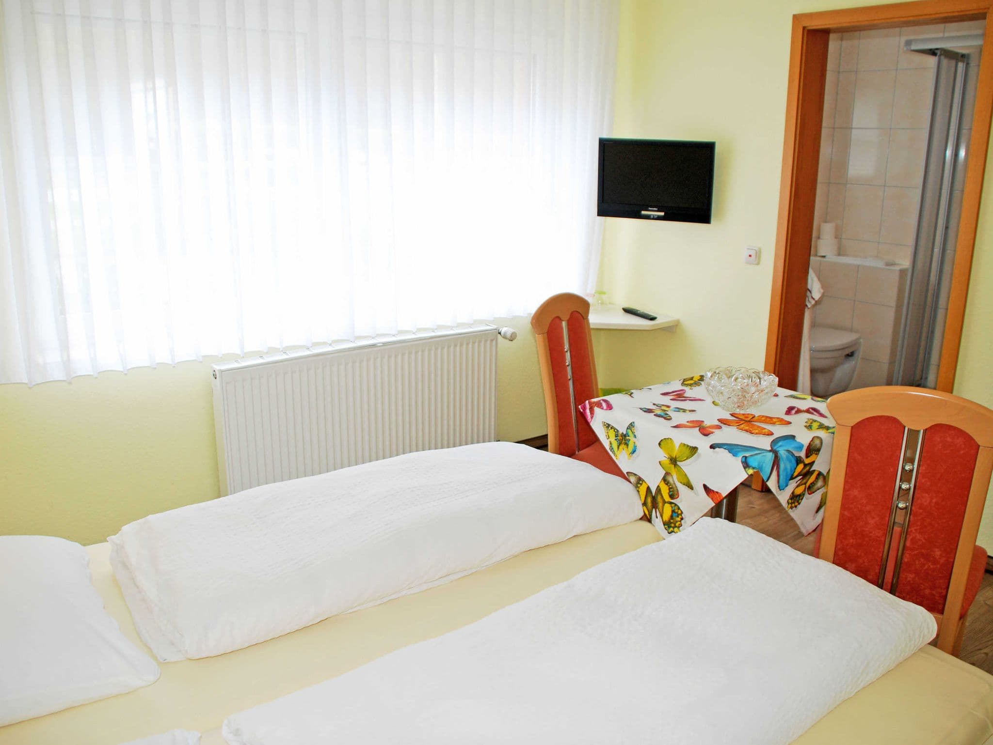 04 Doppelzimmer - Pension mit Frühstück im Ostseebad Baabe detail 2