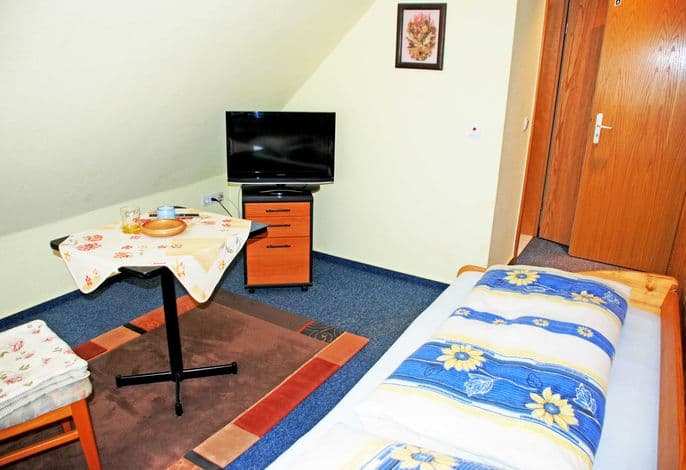 06 Einzelzimmer - Pension mit Frühstück im Ostseebad Baabe detail 1