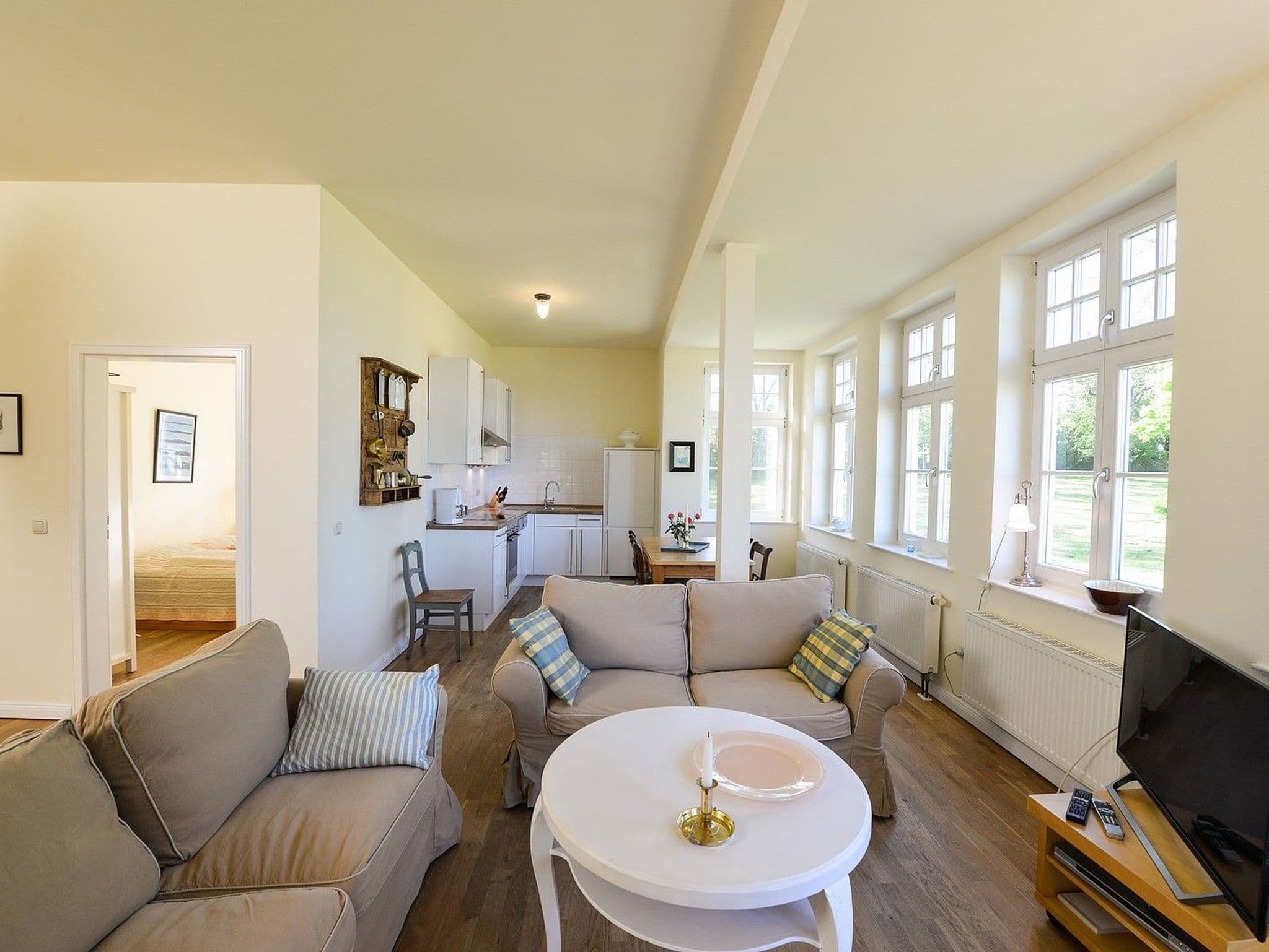 Ferienwohnung 4 für 4 Personen am Wasser - Gut Grubnow Rügen detail 2