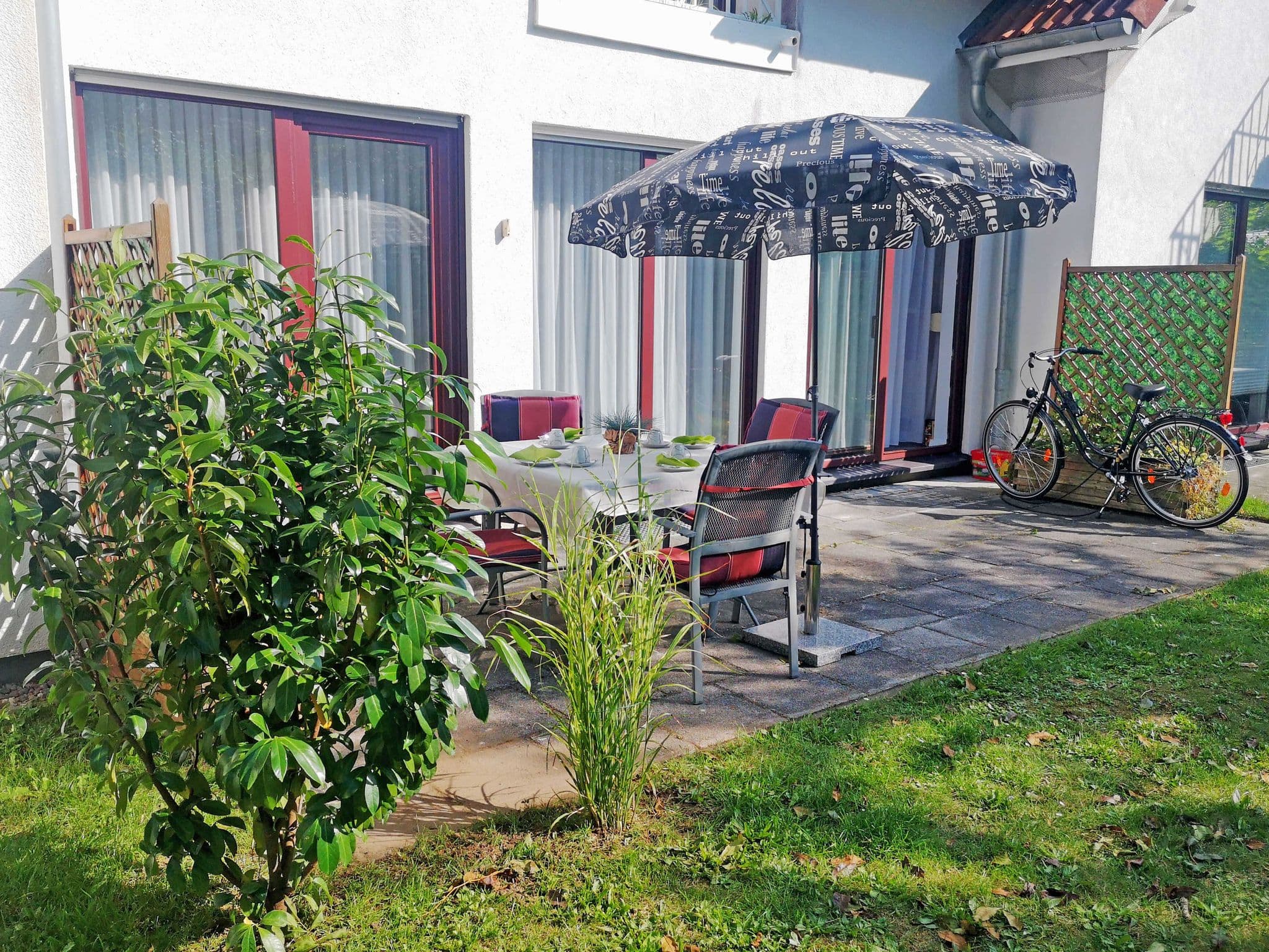 Ferienwohnung Victoria mit Terrasse und Gartenblick detail 3