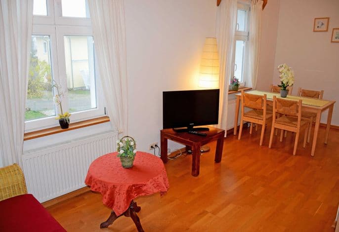 01 Ferienwohnung - Ferienwohnungen im Ostseebad Göhren REB785 detail 3