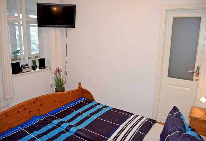 02 Ferienwohnung - Ferienwohnungen im Ostseebad Göhren REB785 detail 1