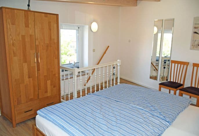 Ferienwohnung Luv (L) - Ferienhaus zum Hafen in Altefähr detail 2