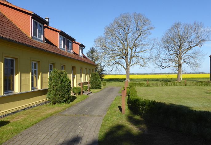 Gut Rattelvitz, Galerie D OST