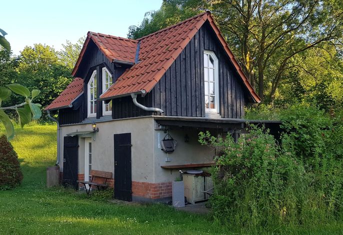 Niedliches kleines Ferienhäuschen auf Rügen nahe Stralsund