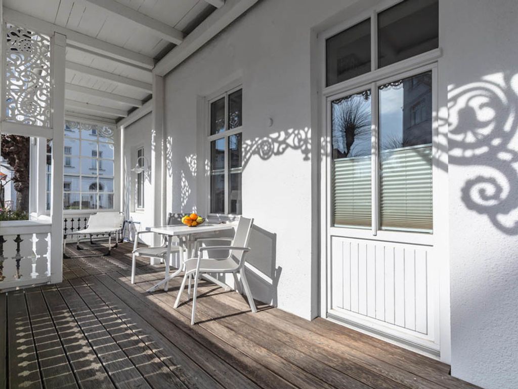 Villa Iduna / Ferienwohnung No. 1 - EG mit Balkon nach Osten detail 4