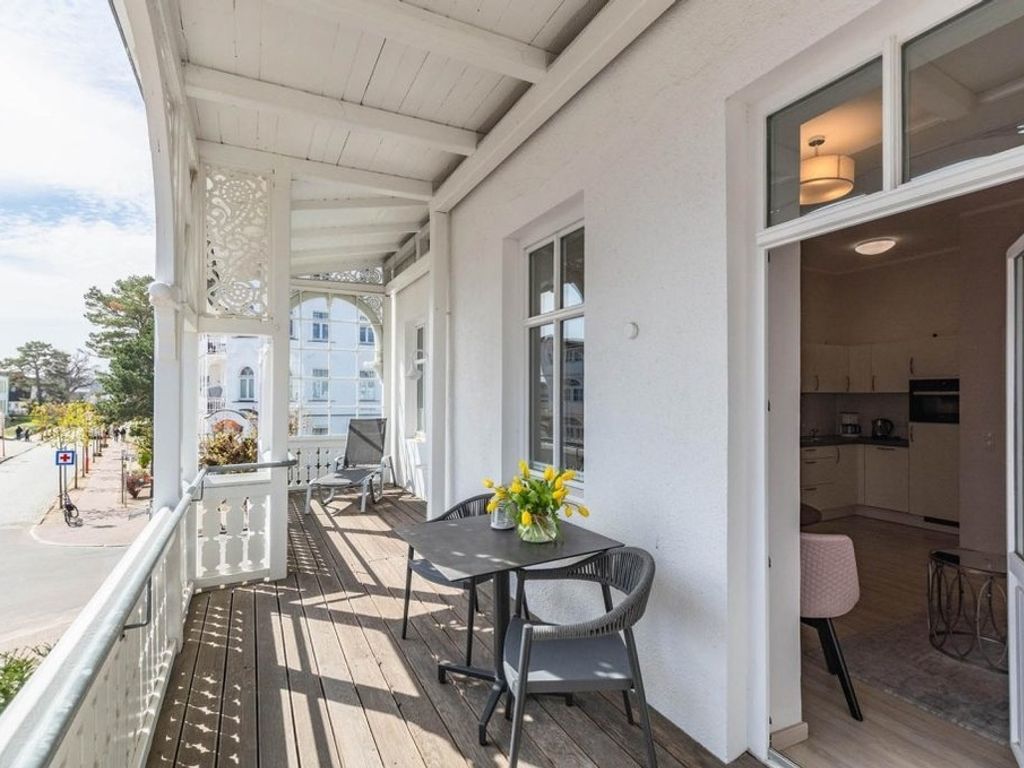 Villa Iduna / Ferienwohnung No. 4 - 1. OG mit Balkon nach Osten detail 4