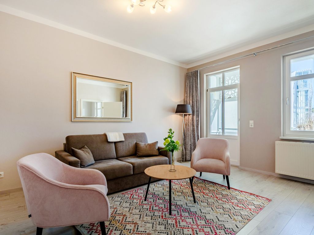 Villa Iduna / Ferienwohnung No. 11 - 1. OG mit Balkon nach Osten
