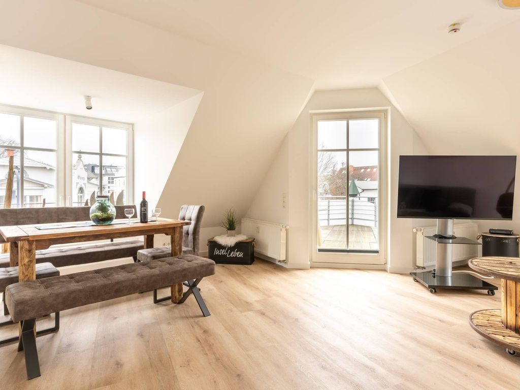 Fewo 9 "Küstenliebe" Villa Vogelsang Binz, 3-Raum, Balkon, Sauna, Parkplatz, Strandnah