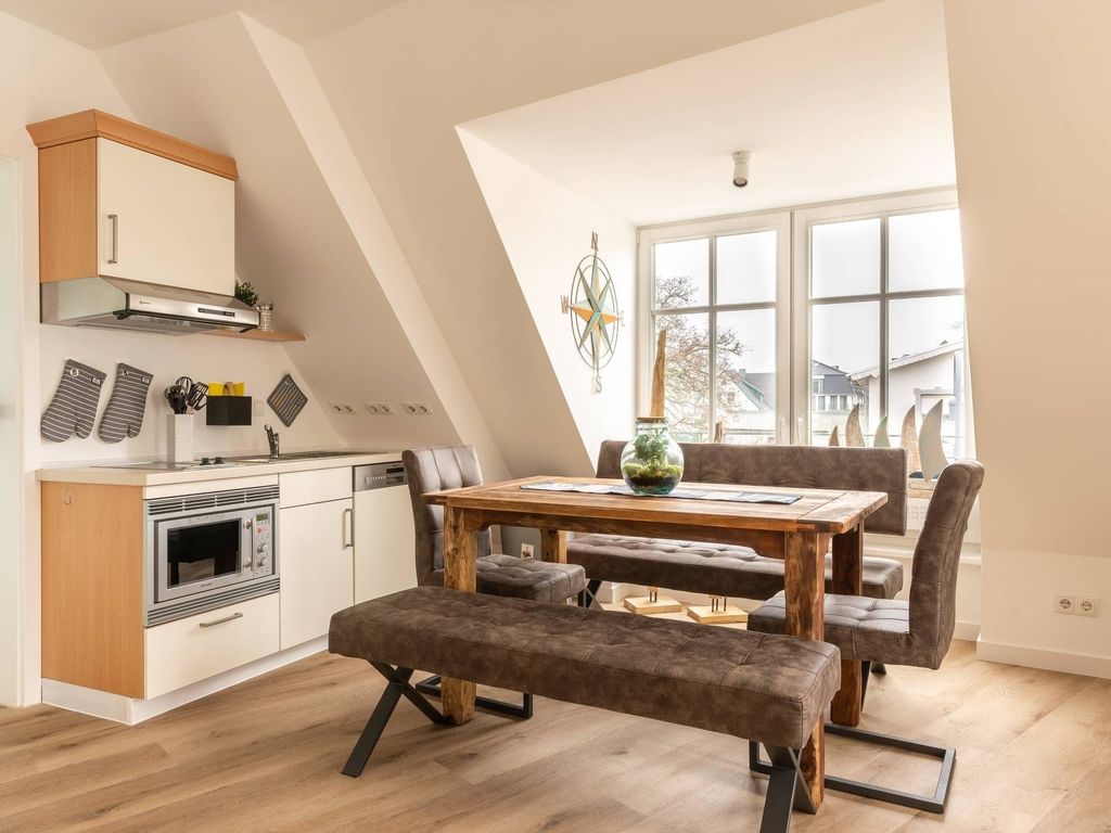 Fewo 9 "Küstenliebe" Villa Vogelsang Binz, 3-Raum, Balkon, Sauna, Parkplatz, Strandnah detail 2