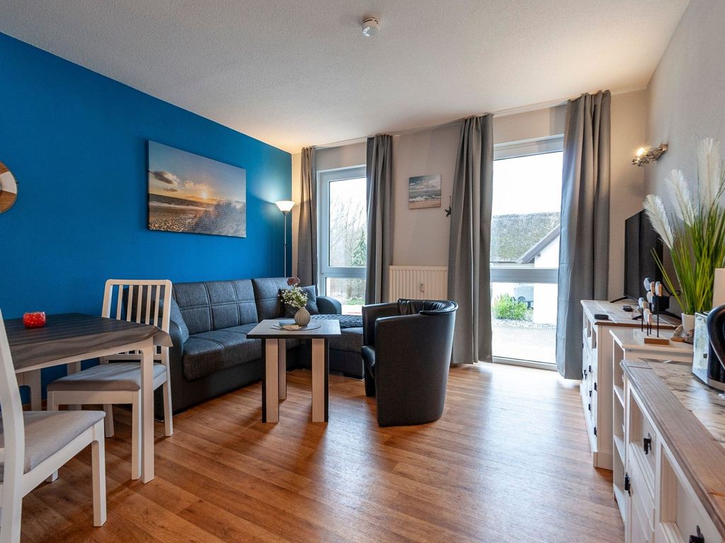 Ferienwohnung 30 - Strandhaus Mönchgut - Endloser Sandstrand und das weite Meer
