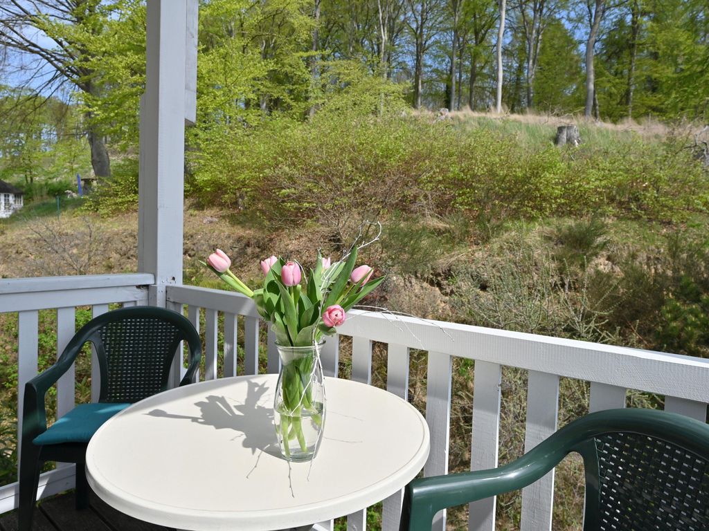Strandnahe Ferienwohnung 8 Villa Celia Sellin für 6 Personen mit WLAN, Sauna, Insel Rügen detail 1