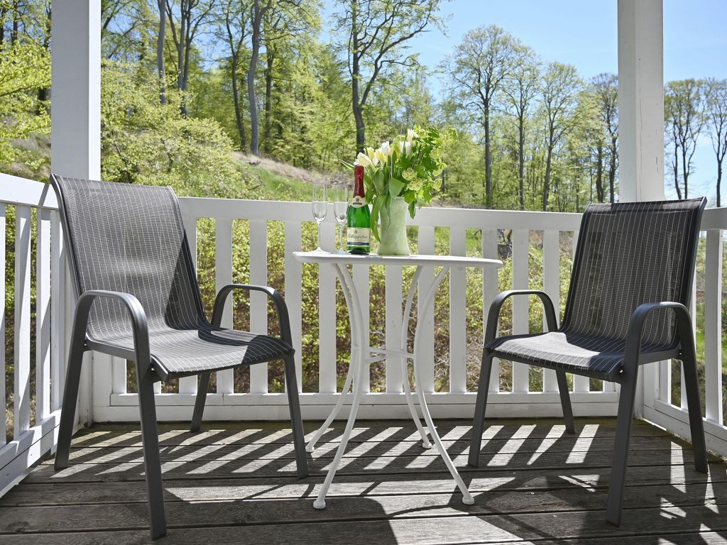 Ferienwohnung 11 für 4 Personen strandnah in Sellin auf Rügen Villa Celia WLAN SAUNA