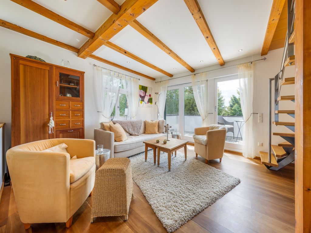 Ferienwohnung - Rügenbrise mit Seeblick mit 3 Bädern, Steg und Paddelboot - alle inklusive detail 2