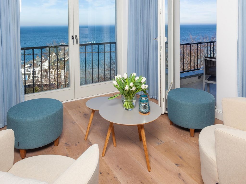FIRST Panorama Suite