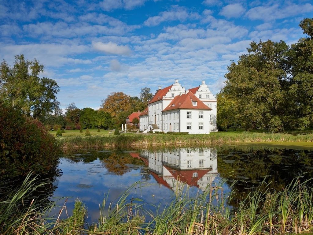 Ferienwohnung Herrenhaus Rechter Seitenflügel III