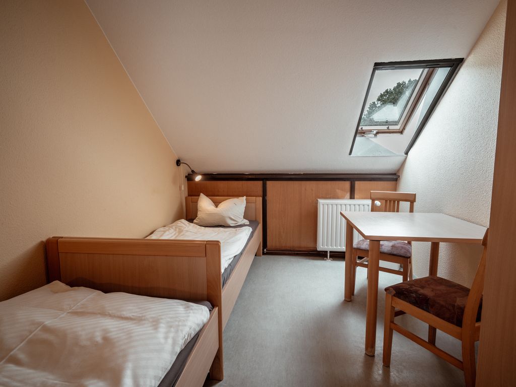 Schwalbennest 5