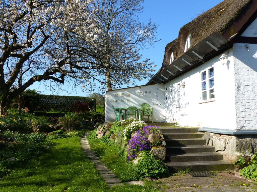 Im Feriengarten -Ferienwohnung im DG
