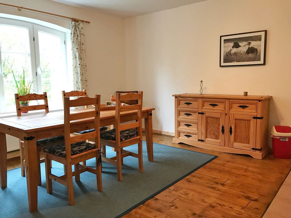 Gutshof Dubnitz -Ferienwohnung 3  Kurt Dubnitz bei Sassnitz - Gutshof Dubnitz detail 4