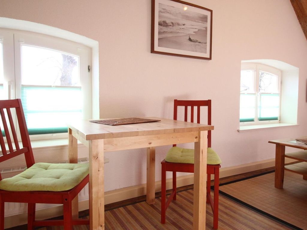Gutshof Dubnitz -Ferienwohnung 5   Dörthe Dubnitz bei Sassnitz - Gutshof Dubnitz detail 3
